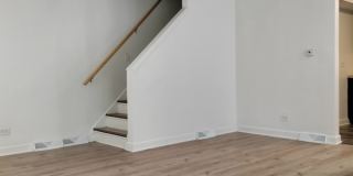 7910 South Muskegon Avenue - 1 Gallery 4