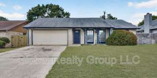 7713 Narrow Pass St Gallery 1
