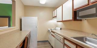 Cleveland - Westlake Gallery 17