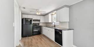 7721 ARBORDALE Drive Gallery 26