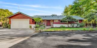 ONE OF A KIND GATED COUNTRY ESTATE..SECLUDED AND GATED WITH A PRIVATE GATED ENTRY..3 BEDS/2 BATHS FULLY REMODELED Gallery 1