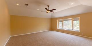 Spacious and stunning 4 bed 3.5 bath in Austin!!! Gallery 23