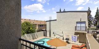 Chatsworth Plaza Gallery 20