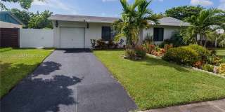19311 Sterling Dr Gallery 1