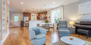 Gorgeous 3bd/2.5ba Two-Story Home Near Downtown Durham, Incredible Location! Gallery 7