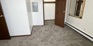 Newly Renovated Ground Floor 1 Bed Apartment! Gallery 13
