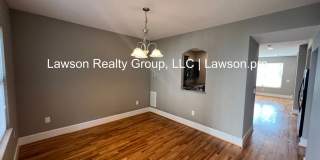 Luxurious Colonial Green Townhome with Garage Gallery 11