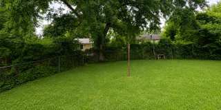 Charming 3 bedroom 1 bath Home - Open To Section 8 Gallery 14