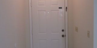 2br/2ba Duplex with Lakeview Gallery 5