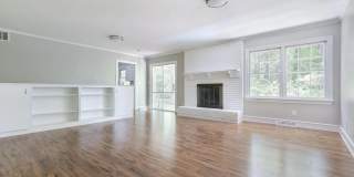 Room in 5 Bedroom House at 4600 Joyner Pl Gallery 15