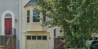 5829 STREAM POND Court Gallery 1