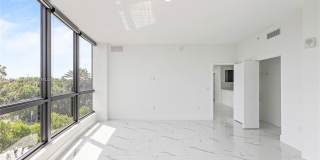 1 Curtiss Parkway Gallery 6