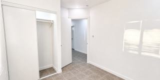 240 1/2 E Beech Ave Gallery 12