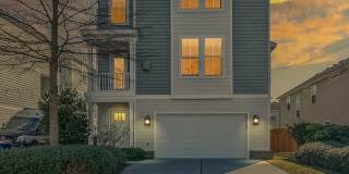 Chick's Beach Condo 3BR & 3.5BA w/2-car garage Chick's Beach Condo 3BR & 3.5BA w/2-car garage Gallery 1