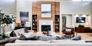 One Pearl Place Gallery 14