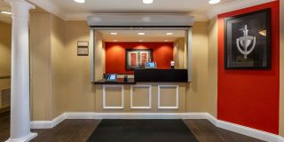 Chicago - O'Hare - Allstate Arena Gallery 12