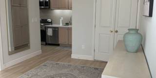 Fully Furnished & Newly Renovated 2 Bedroom Convenient to Moses Cone Hospital - Flexible Lease Terms Available! Gallery 8