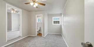 250 S Richmond Avenue Gallery 10