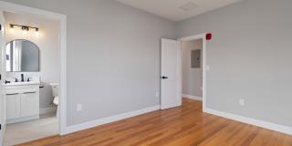 20 Alston Street - 20 Gallery 25