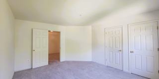 406 Clairborne St Gallery 39