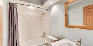UIC Area 3-Bedroom Checks All the Boxes Gallery 13