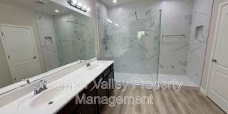 2425 West Bronco Butte Trail Gallery 9