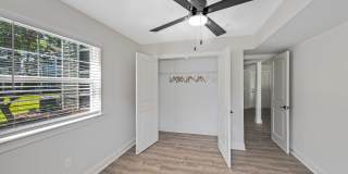 Village Green Gallery 43