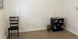 2506 E 12TH AVENUE Gallery 17