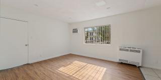 1857 W 24th St Gallery 6