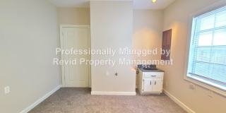 HUGE home in East Buntyn near U of M Gallery 17