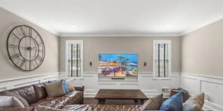 Modern Colonial Single-Family Home Gallery 15