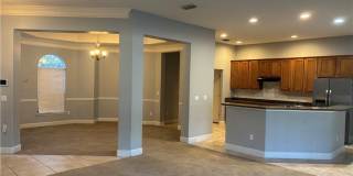 1384 EAGLE CROSSING Drive Gallery 4