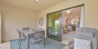 **2 + Den Condo - 1 Car garage - Fully Furnished - Short Term Lease (5.11 - 11.30) ** Gallery 7