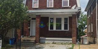 Newly renovated Beechview Home with Bonus Room walking distance to the T Gallery 1