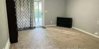 2824 University Drive - 1 Gallery 10