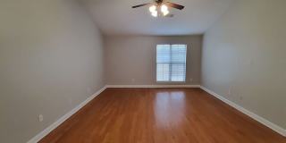 8898 Rasco Hills Cv Gallery 8