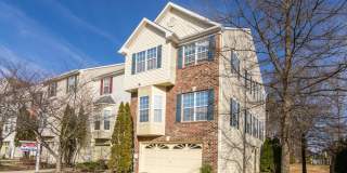 2715 SUMMERS RIDGE Drive Gallery 1