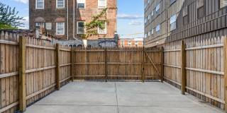 1924-32 North Front Street Gallery 17