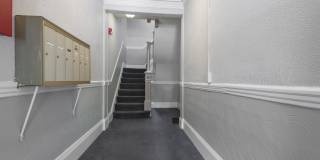 Nice 2 bed in Allston Gallery 4