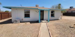 2 Bedroom Home in Central Tucson on Extra Large Lot Gallery 1