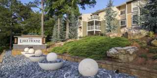 Lake House at Martin's Landing Gallery 19