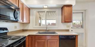 Great Location close to Old Town Scottsdale! Gallery 27
