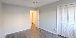 First Floor 2 bedroom condo for rent! 1112-1 Blue Ridge Dr Gallery 17