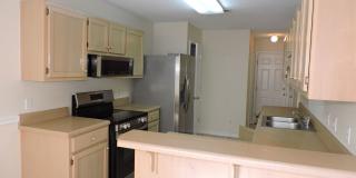 Centrally located with easy access to bases & shopping! Gallery 9