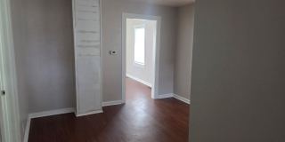 Remodeled 2 bed unit, ready for a new family Gallery 3