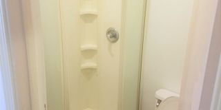 Spacious 3 bedroom home on Indy's west side! Gallery 8