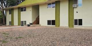 $1313 - 3BR/1BA Pet-Friendly 4Plex near Memorial Park in Colorado Springs Gallery 1