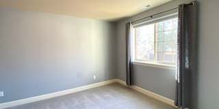 Warm & Inviting Home with Bonus Den in Prime SW Bend Location Gallery 27