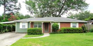 **Available Now** Spacious 3 Bedroom 2 Bath in Savannah! Gallery 1