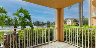 281 SW Palm Drive Gallery 1
